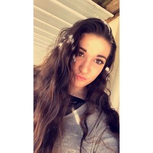 Meet your Posher, Ashlyn